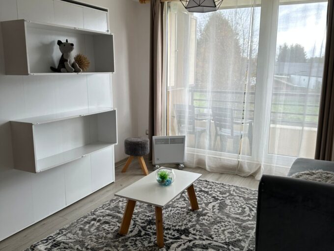 Pucón, arriendo año corrido depto.1D-1B Mar.a Dic.$320.000 Ene-Feb $450.000 cercano a l centro
